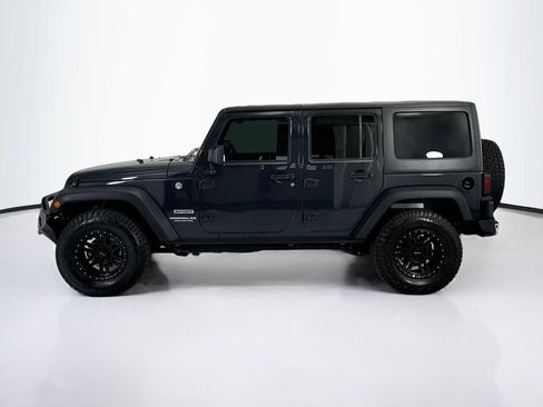 Used 2017 Jeep Wrangler Unlimited Sport w/ Quick Order Package 24S AWD/4WD image 8