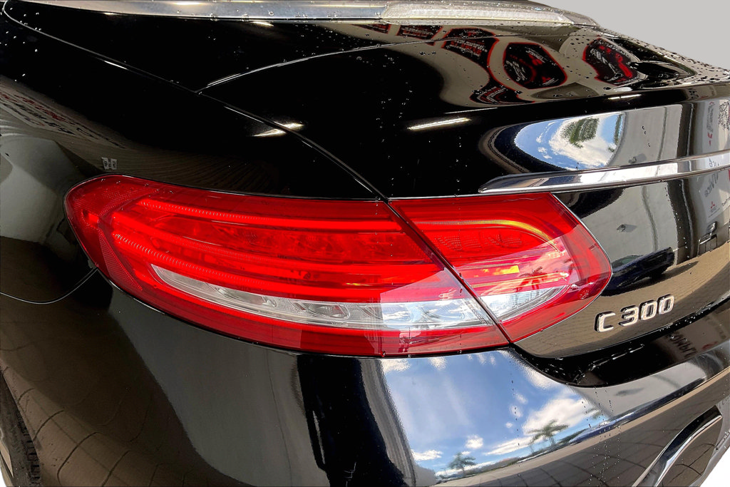 Used 2018 Mercedes-Benz C 300 4MATIC Cabriolet w/ Multimedia Package image 16