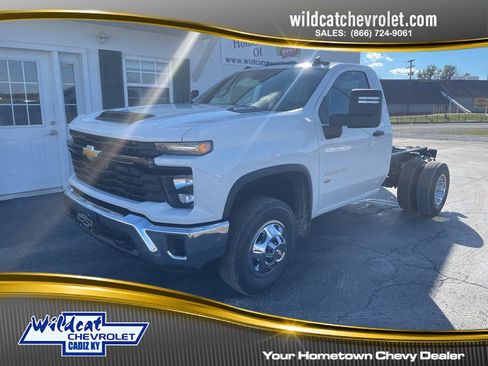 New 2026 Chevrolet Silverado 3500 W/T w/ WT Convenience Package image 1