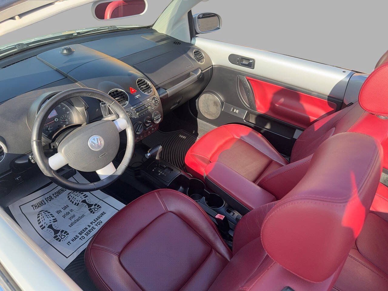 Used 2009 Volkswagen Beetle Blush FWD image 15