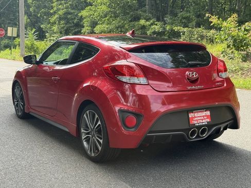 Used 2016 Hyundai Veloster Turbo FWD image 10