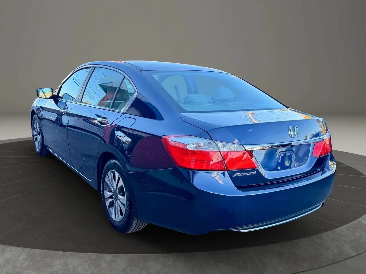 Used 2013 Honda Accord LX image 6