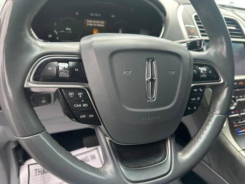 Used 2019 Lincoln Nautilus Reserve AWD/4WD image 19