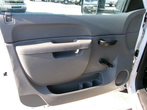 Used 2012 Chevrolet Silverado 3500 W/T image 19