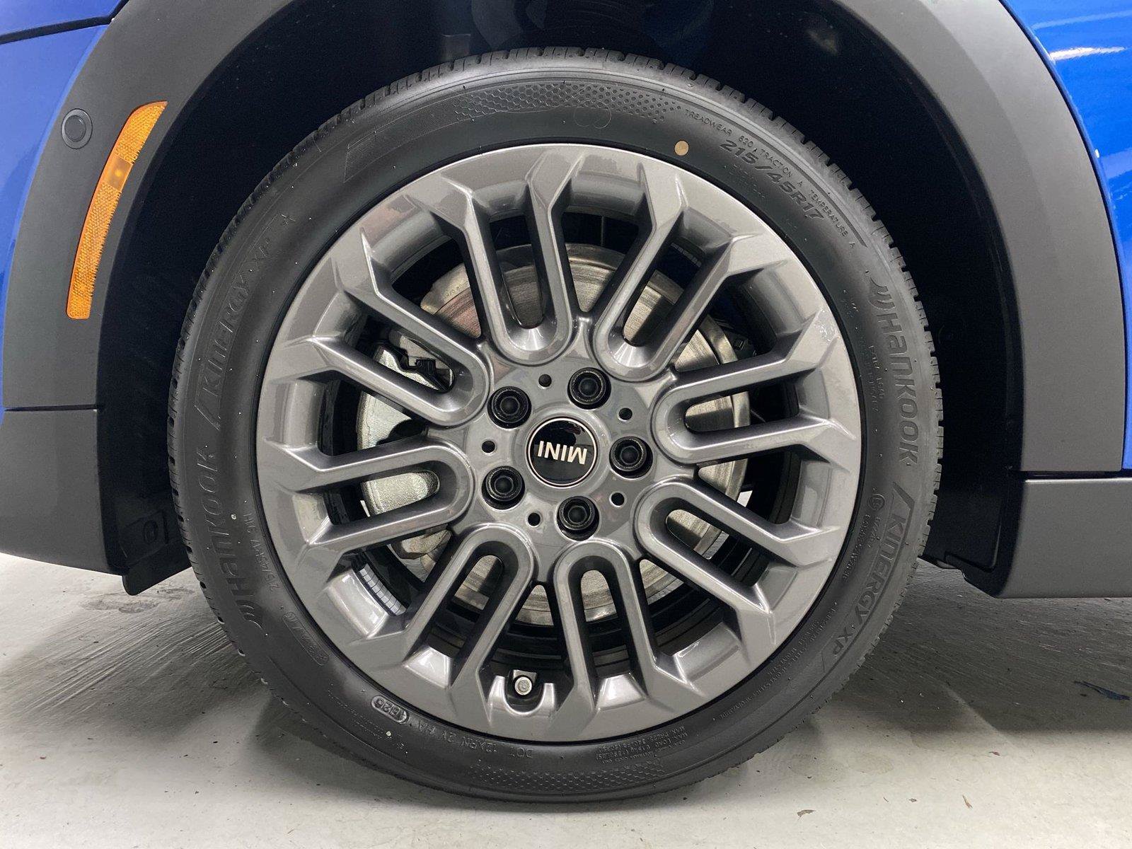 New 2026 MINI Cooper 4-Door Hardtop FWD image 23
