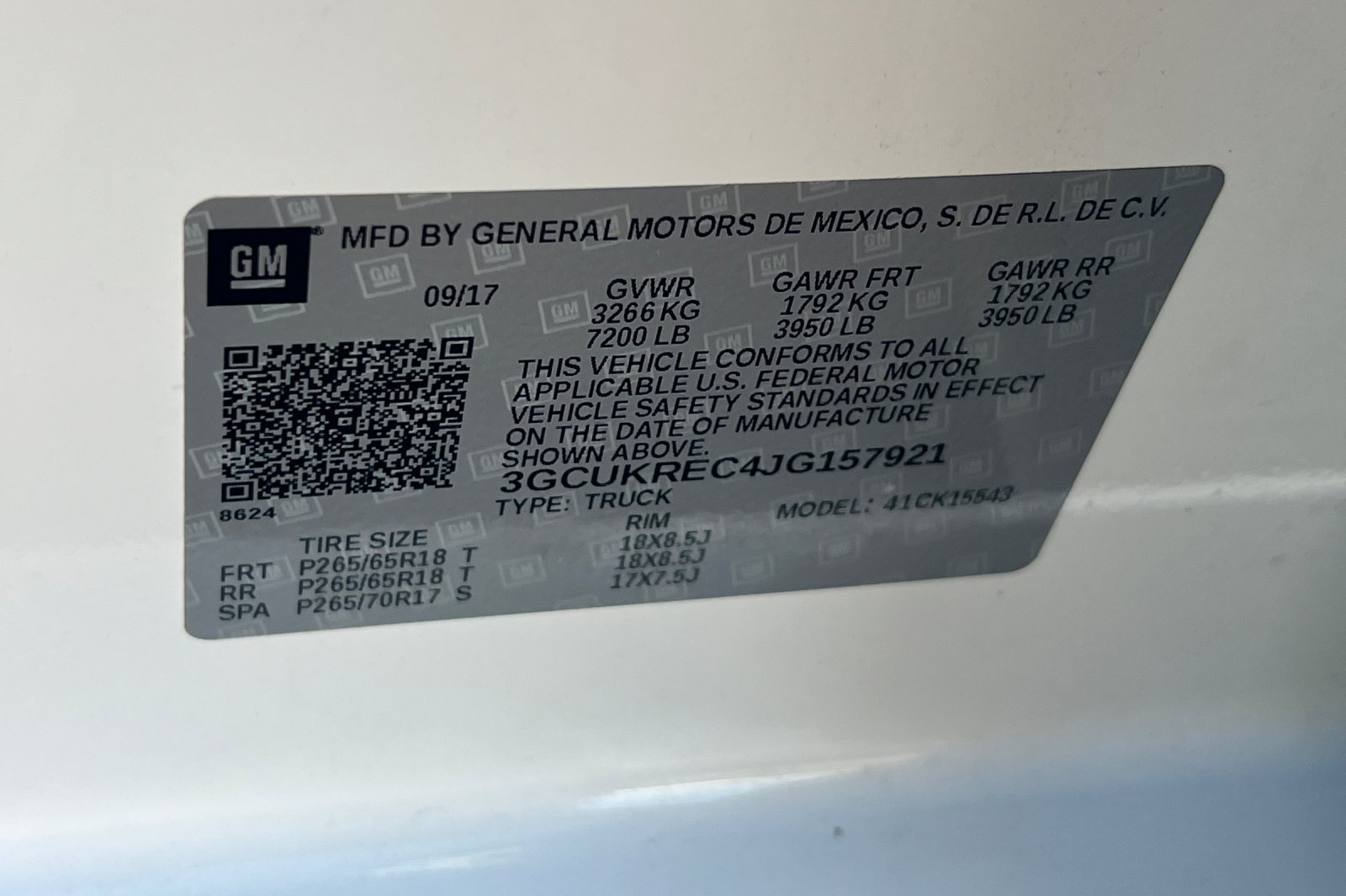 Used 2018 Chevrolet Silverado 1500 LT w/ All Star Edition AWD/4WD image 37