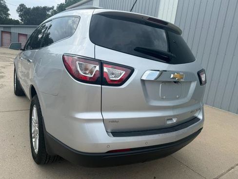 Used 2015 Chevrolet Traverse LT w/ Style and Technology Package AWD/4WD image 8
