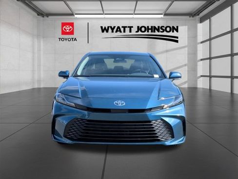 Used 2026 Toyota Camry LE FWD image 8