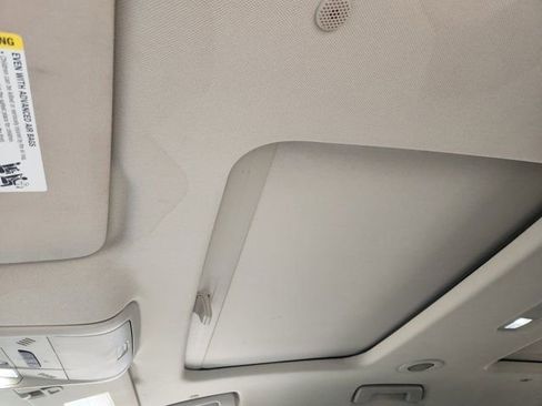 Used 2018 Buick Enclave Essence w/ Trailering Package image 26