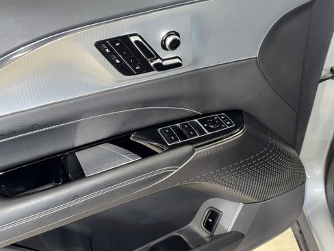 Used 2024 Cadillac Lyriq Tech w/ Driver Assist Package image 18