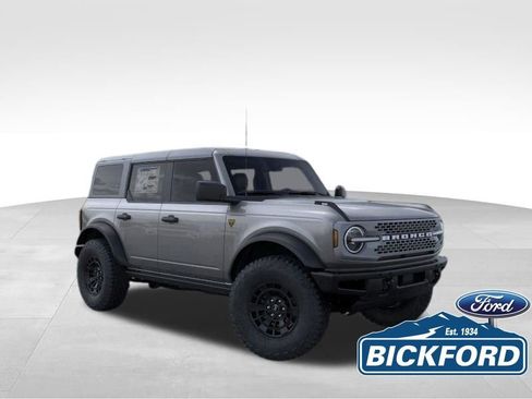New 2026 Ford Bronco Badlands w/ Sasquatch Package image 7