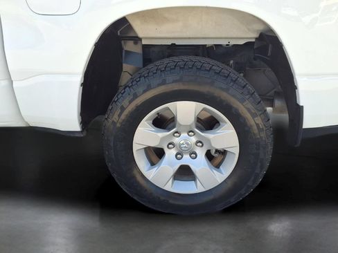 Used 2023 RAM 1500 Big Horn AWD/4WD image 24