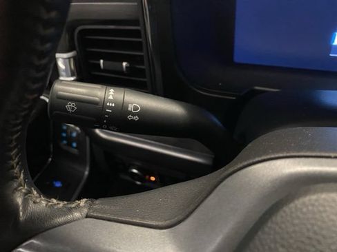 Used 2024 Ford F250 Lariat AWD/4WD image 32