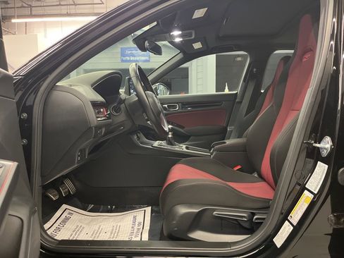 Used 2024 Honda Civic Si image 10