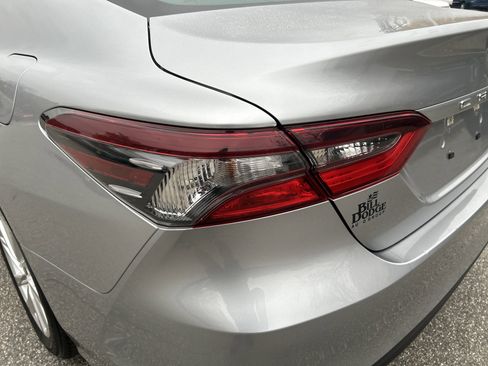Used 2024 Toyota Camry LE image 11