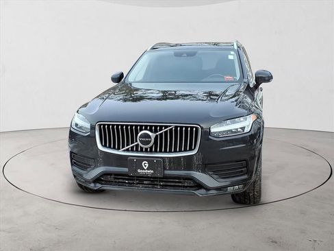 Used 2020 Volvo XC90 T6 Momentum w/ Protection Package Premier image 2