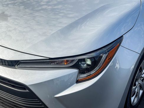 Used 2024 Toyota Corolla LE FWD image 9