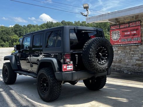 Used 2013 Jeep Wrangler Unlimited Sport AWD/4WD image 4