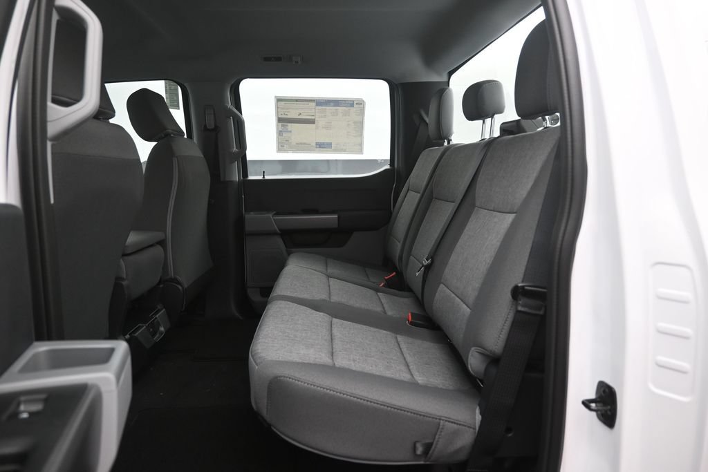 New 2027 Ford F250 XL w/ Tremor Off-Road Package AWD/4WD image 7