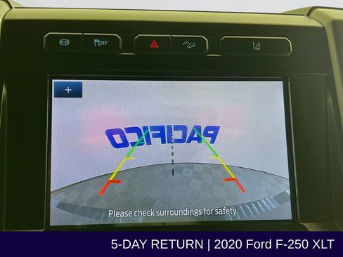 Used 2020 Ford F250 XLT w/ FX4 Off-Road Package image 18