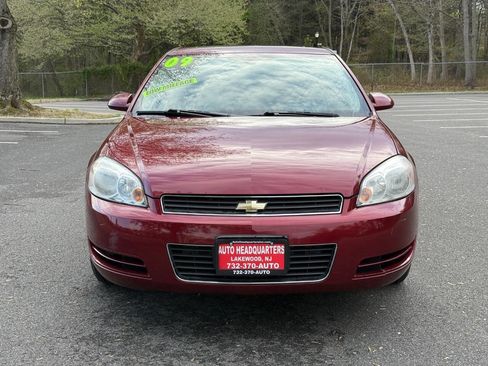 Used 2009 Chevrolet Impala LT w/ Luxury Edition Package image 2