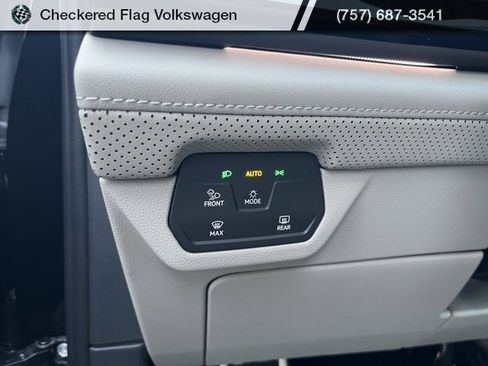 New 2026 Volkswagen Atlas SEL Premium R-Line image 18