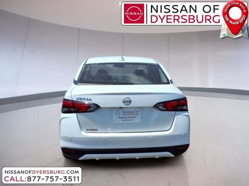 New 2025 Nissan Versa SV w/ Trunk Package image 4