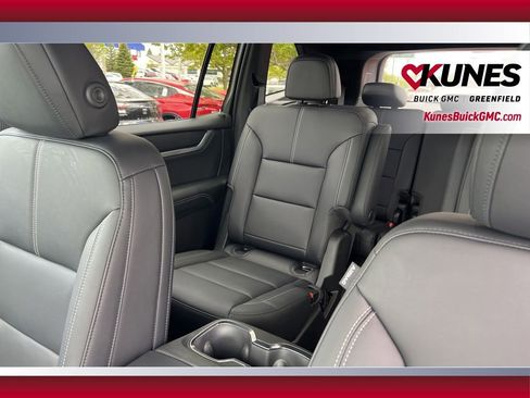 New 2026 GMC Acadia Elevation w/ Black Edition AWD/4WD image 34