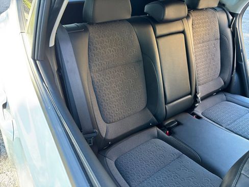 Used 2025 Kia Seltos S image 33