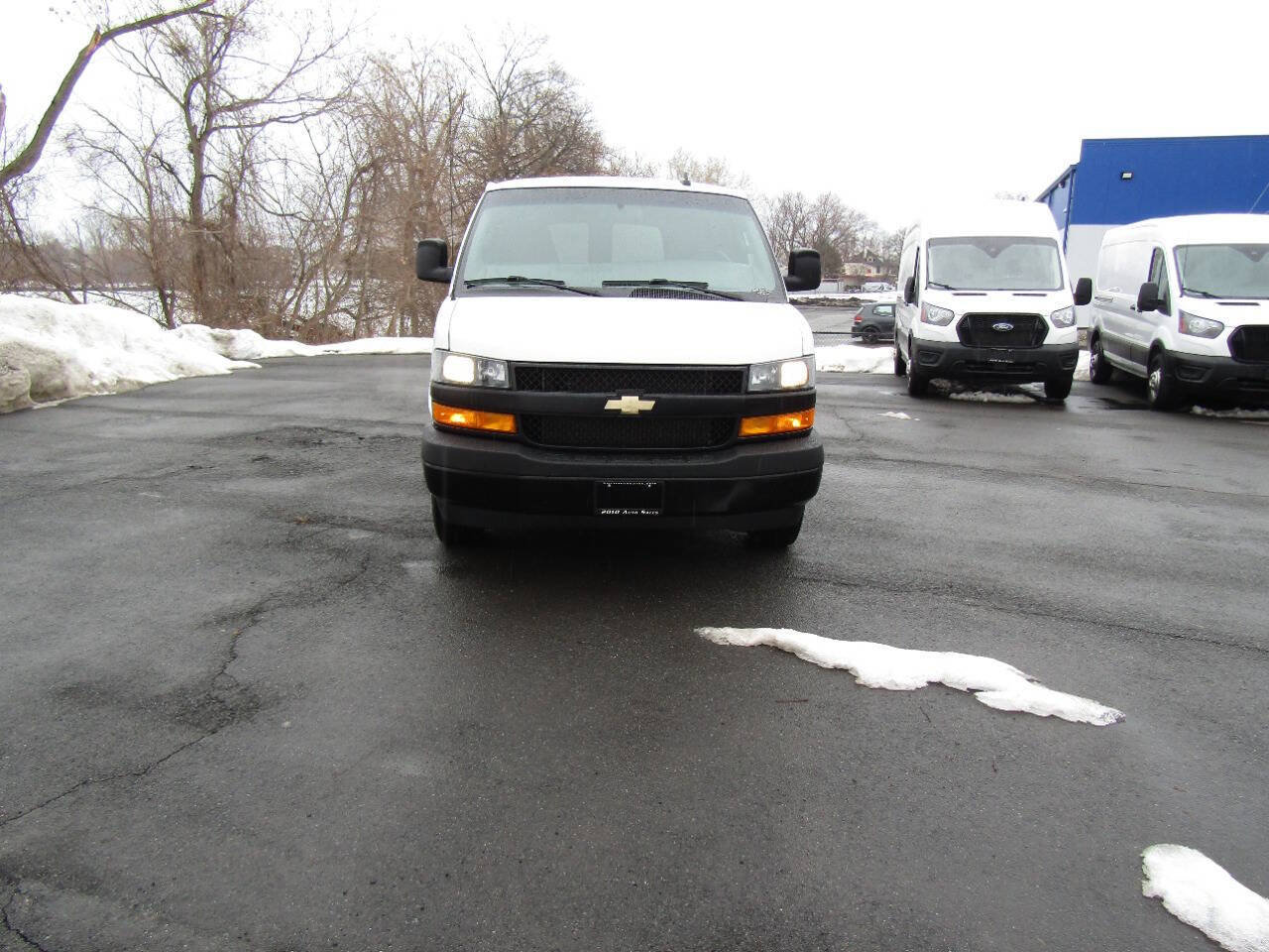 Used 2021 Chevrolet Express 2500 w/ Driver Convenience Package RWD image 33