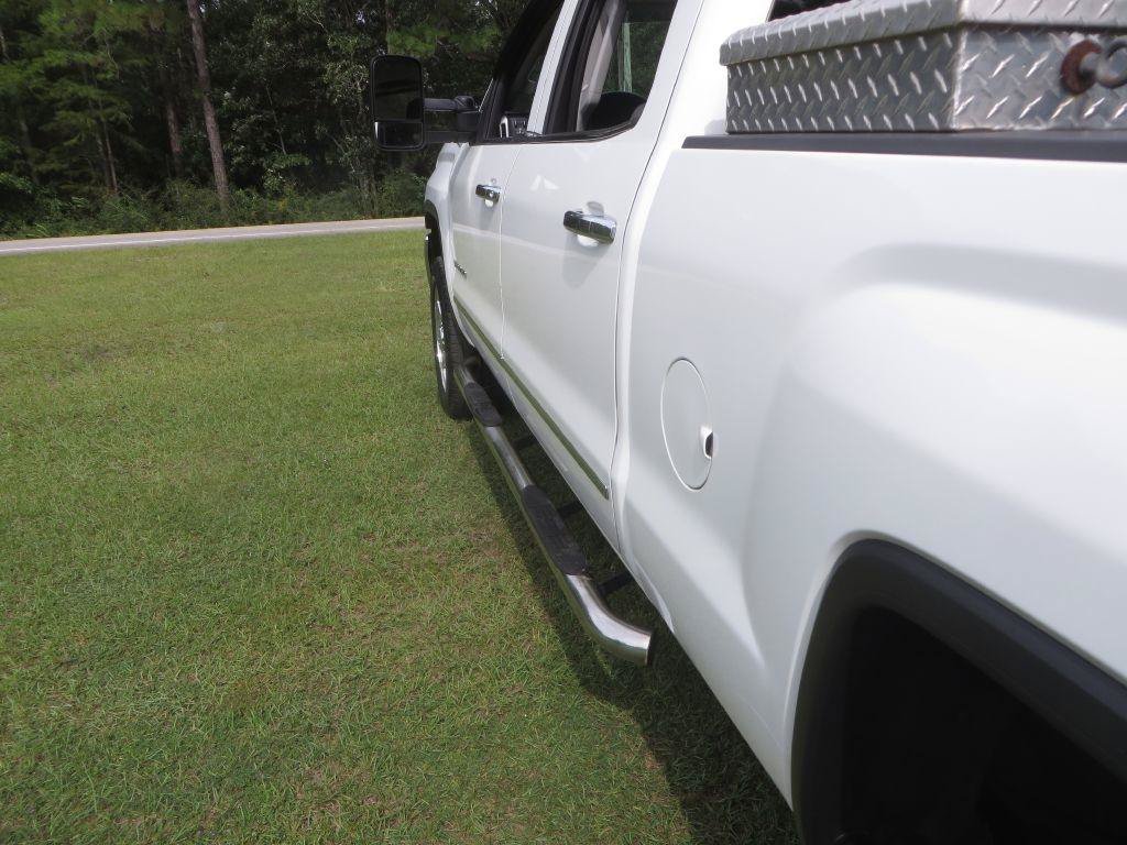 Used 2015 GMC Sierra 2500 SLT w/ Suspension Package, Off-Road AWD/4WD image 11