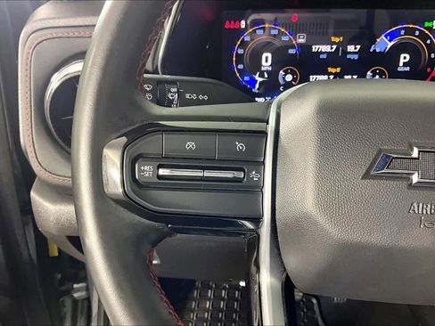 Certified 2024 Chevrolet Colorado Z71 w/ Z71 Convenience Package 2 AWD/4WD image 23
