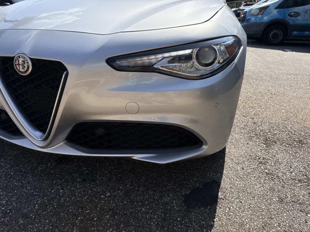 Used 2021 Alfa Romeo Giulia Ti w/ Active Assist 2 Package TI RWD image 10