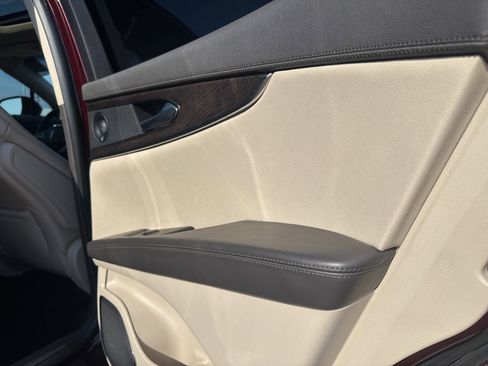 Used 2020 Lincoln Nautilus Reserve image 14