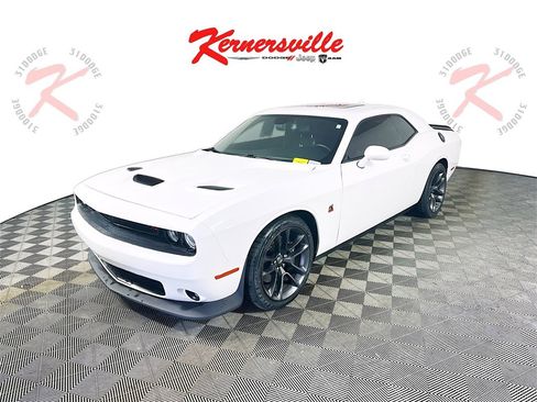 Used 2021 Dodge Challenger R/T Scat Pack w/ Plus Package image 3