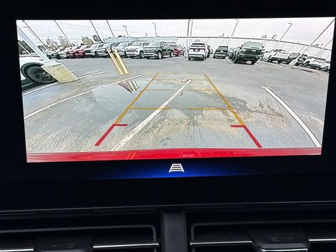 Certified 2024 Chevrolet Trax RS w/ Sunroof Package image 24