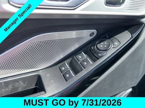 Used 2023 Ford Explorer Platinum w/ Technology Package AWD/4WD image 13