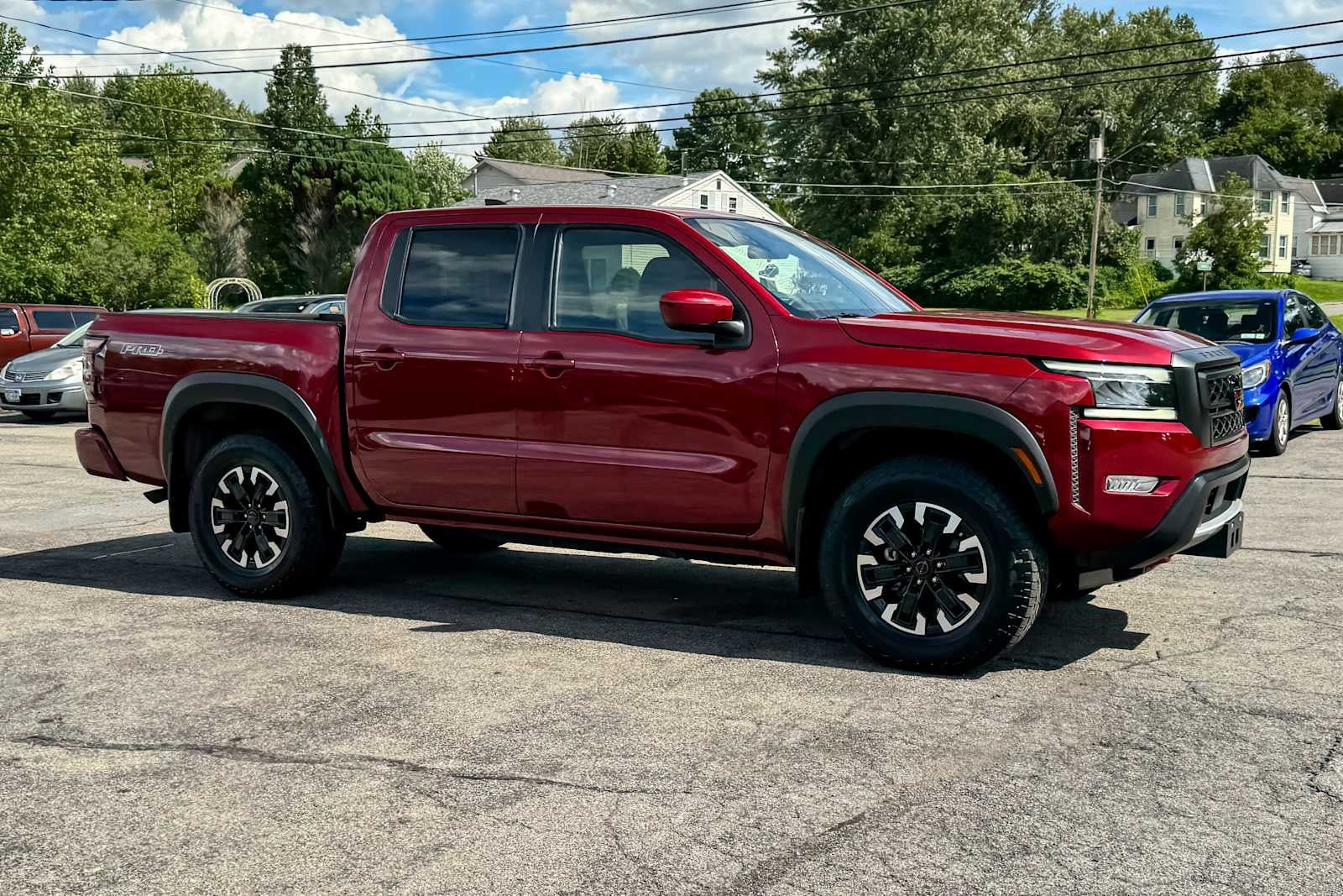 Certified 2023 Nissan Frontier PRO-4X w/ Technology Package AWD/4WD image 2
