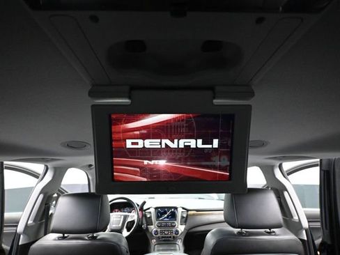 Used 2016 GMC Yukon XL Denali w/ Open Road Package image 46