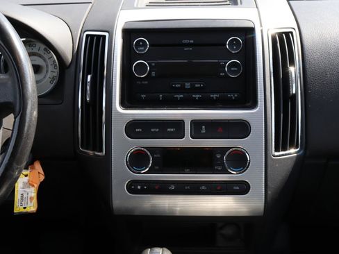 Used 2010 Ford Edge SEL image 10