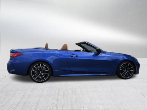 Used 2022 BMW 430i Convertible w/ M Sport Package image 9