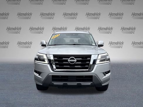 Used 2024 Nissan Armada SL image 3