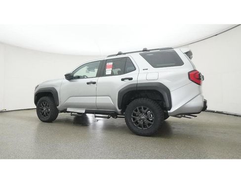 New 2025 Toyota 4Runner SR5 image 20