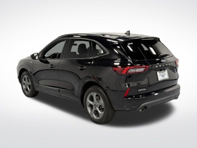 Certified 2023 Ford Escape ST-Line w/ Tech Pack #1 AWD/4WD image 6