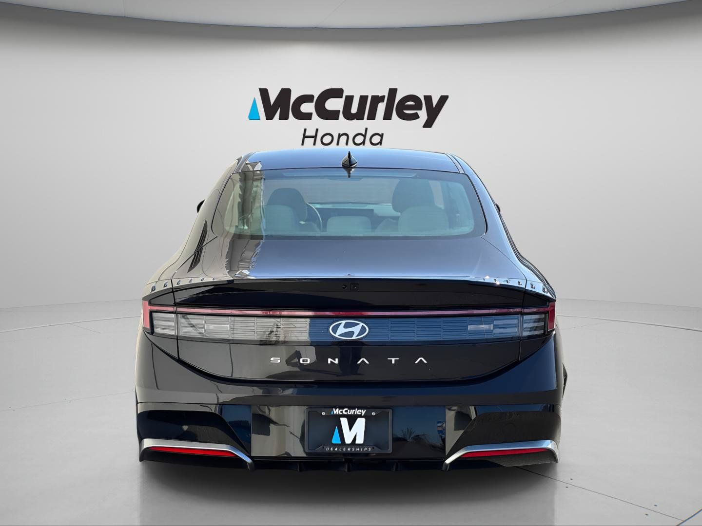 Used 2025 Hyundai Sonata SEL FWD image 4