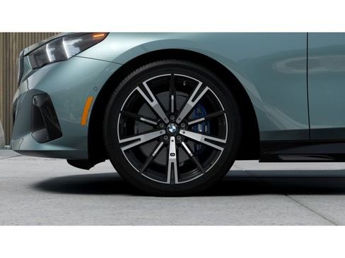 New 2026 BMW 530i w/ M Sport Package image 7