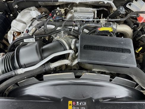 Used 2023 Chevrolet Silverado 2500 W/T w/ WT Convenience Package AWD/4WD image 34