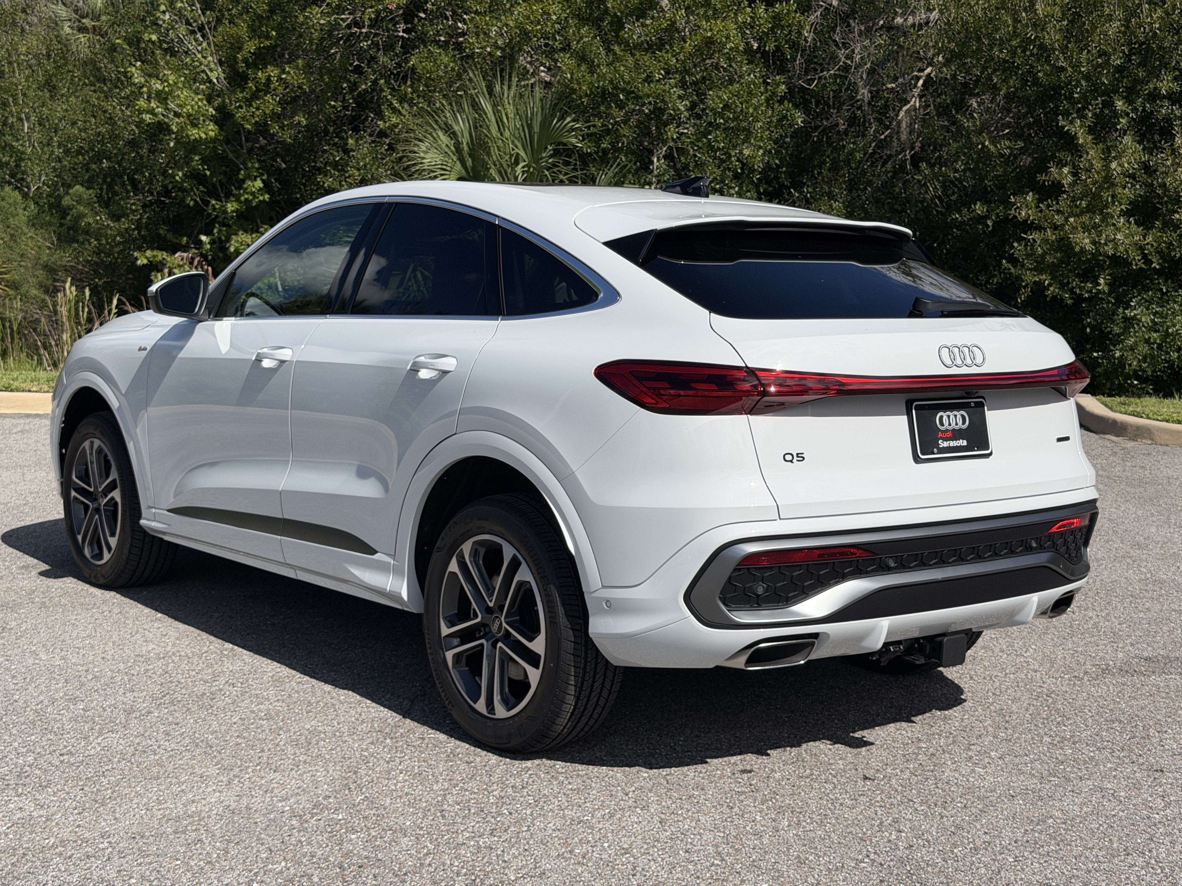 New 2026 Audi Q5 Premium Plus AWD/4WD image 5