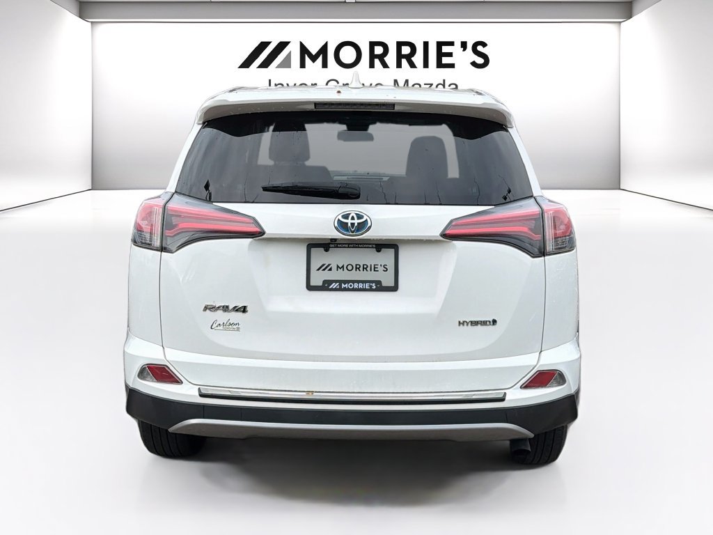 Used 2018 Toyota RAV4 LE AWD/4WD image 6