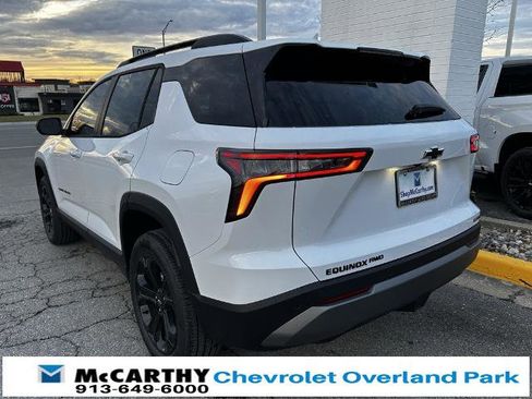 New 2026 Chevrolet Equinox LT w/ Midnight Edition image 4